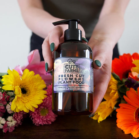 Fresh Cut Flower Food for Longer Lasting Blooms | Gentle Plant Food Concentrate (8 oz. Bottle)