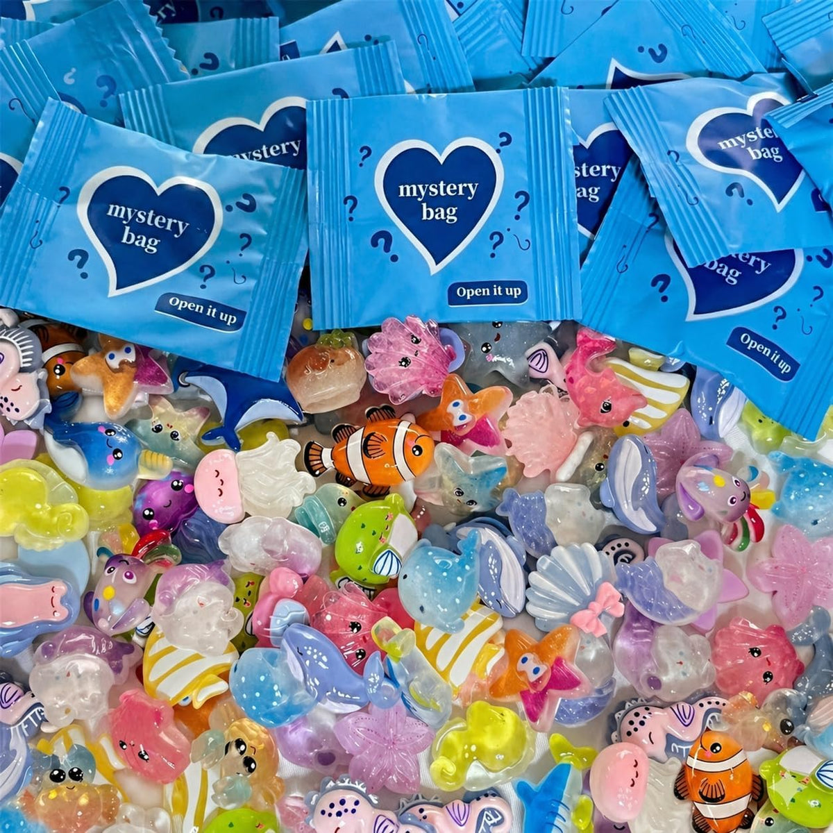60 PCS Glow in the Dark Mini Resin Sea Animal Mystery Bags