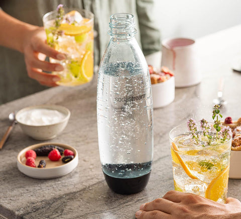 sodastream 1L Twin Pack Carbonated Water Bottle, Dishwasher Safe Slim, 2 Black Reusable Plastic Bottles for Sparkling Water, Soda Stream Compatible with TERRA, ART, ENSO, E-Terra & More