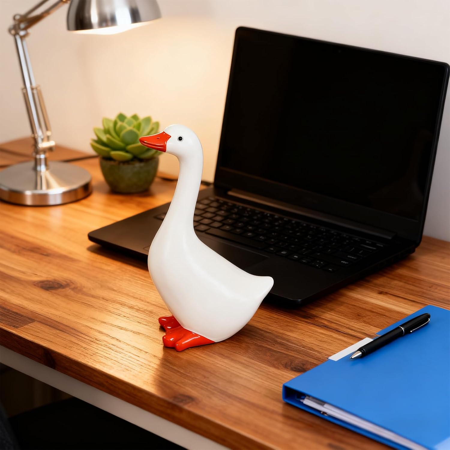 Desk Goose 7 inch Gifts for Women, Mini Desktop Goose Statue Decor for Living Room Bedroom Bookshelf and Office