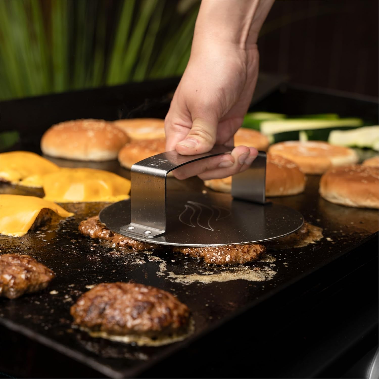 BLACKSTONE® Smash & Sear Press – Stainless Steel Burger Smasher
