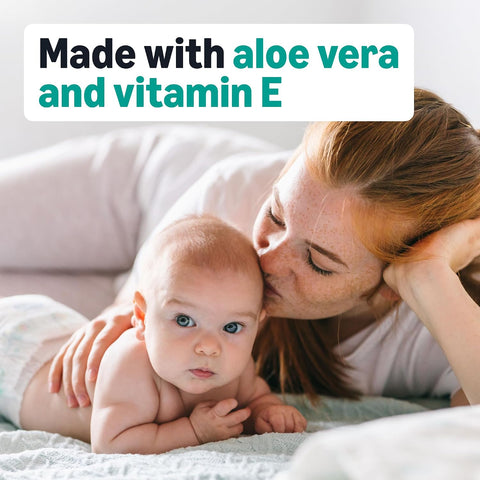 Amazon Basics Baby Oil Gel with Aloe Vera & Vitamin E, 6.5 Fl Oz (Pack of 1), Packaging May Vary