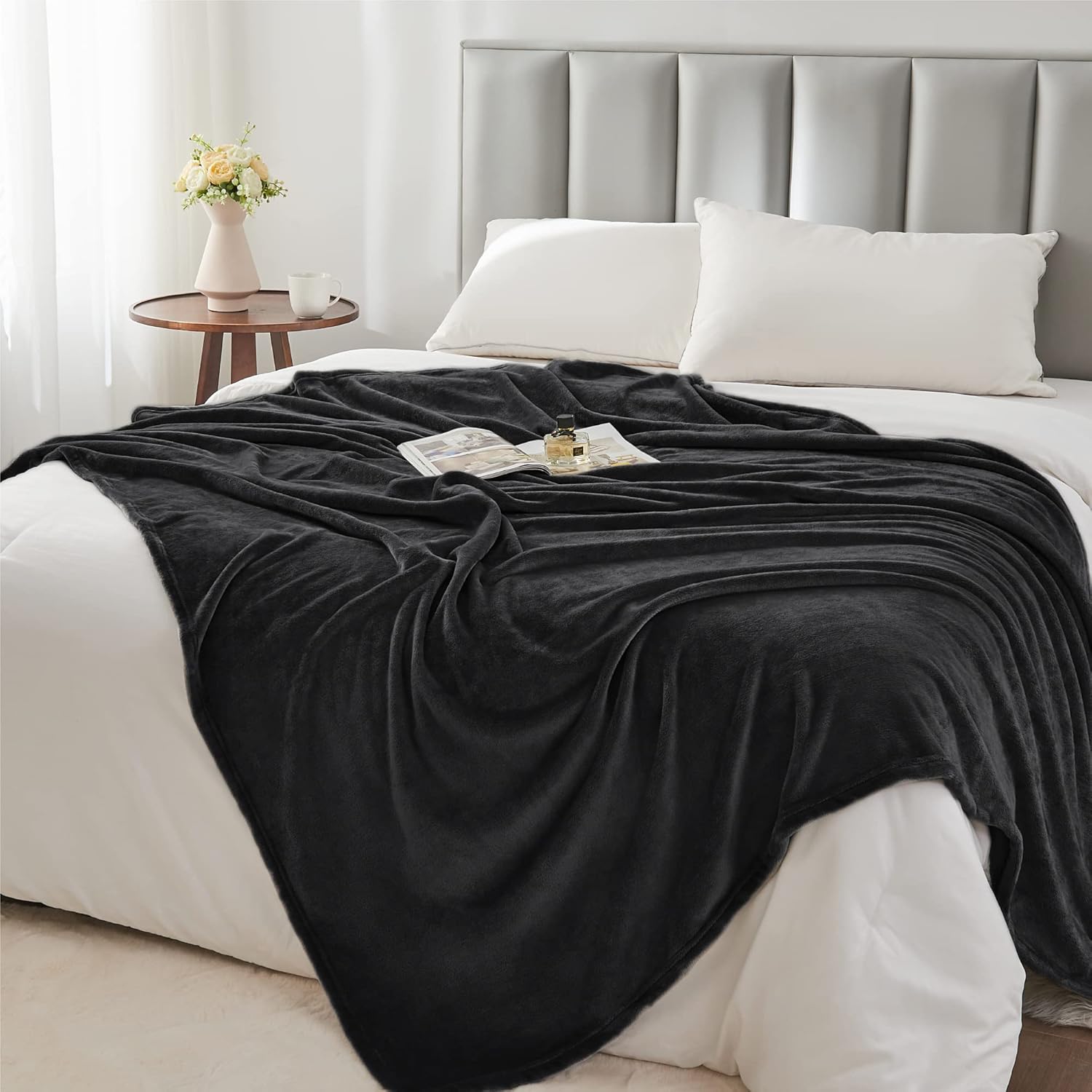 BEDELITE Fleece Blanket Soft Plush King Size Bed Blanket Black 108"x90"