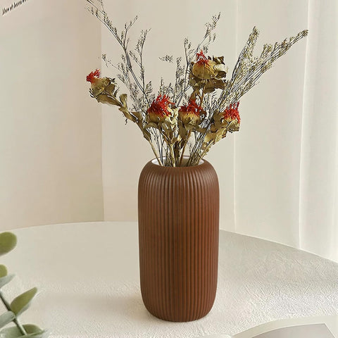 Ceramic Vase for Flowers – Modern Small Ribbed Textured Flower Vase for Home Decor, Pampas Grass, Decorative, Farmhouse, Coffee Table, Kitchen Centerpieces, Bookshelf and Home Living (Caramel)