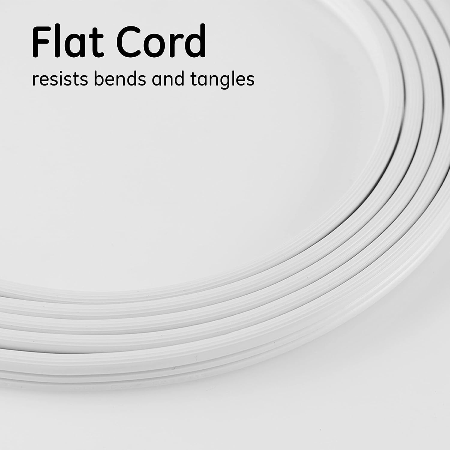 GE 3-Outlet Flat Plug Extension Cord 8 Ft Grounded Extension Cord