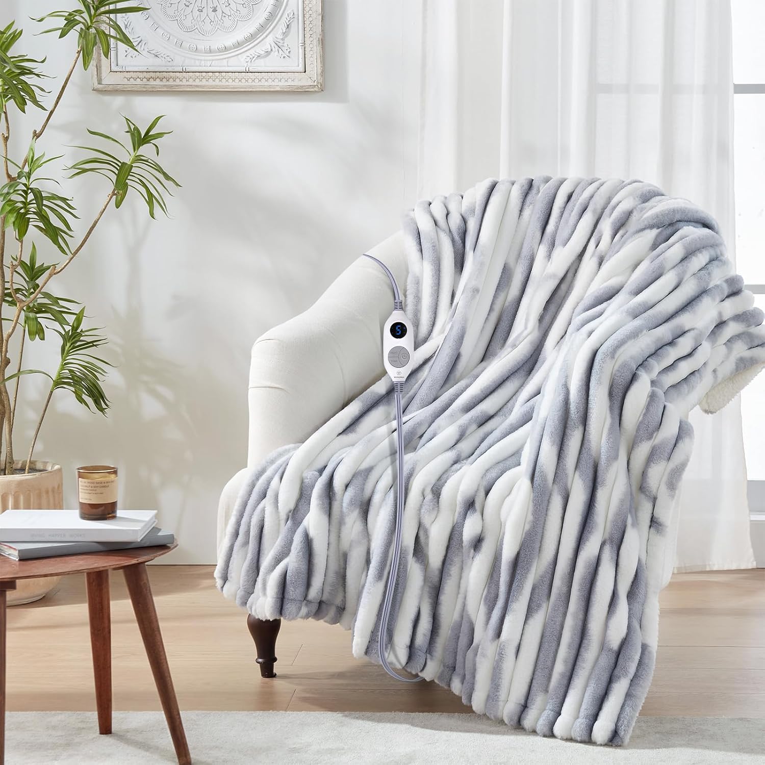 Westinghouse Faux Fur & Sherpa Heated Blanket Throw, Blue Gray, 50x60