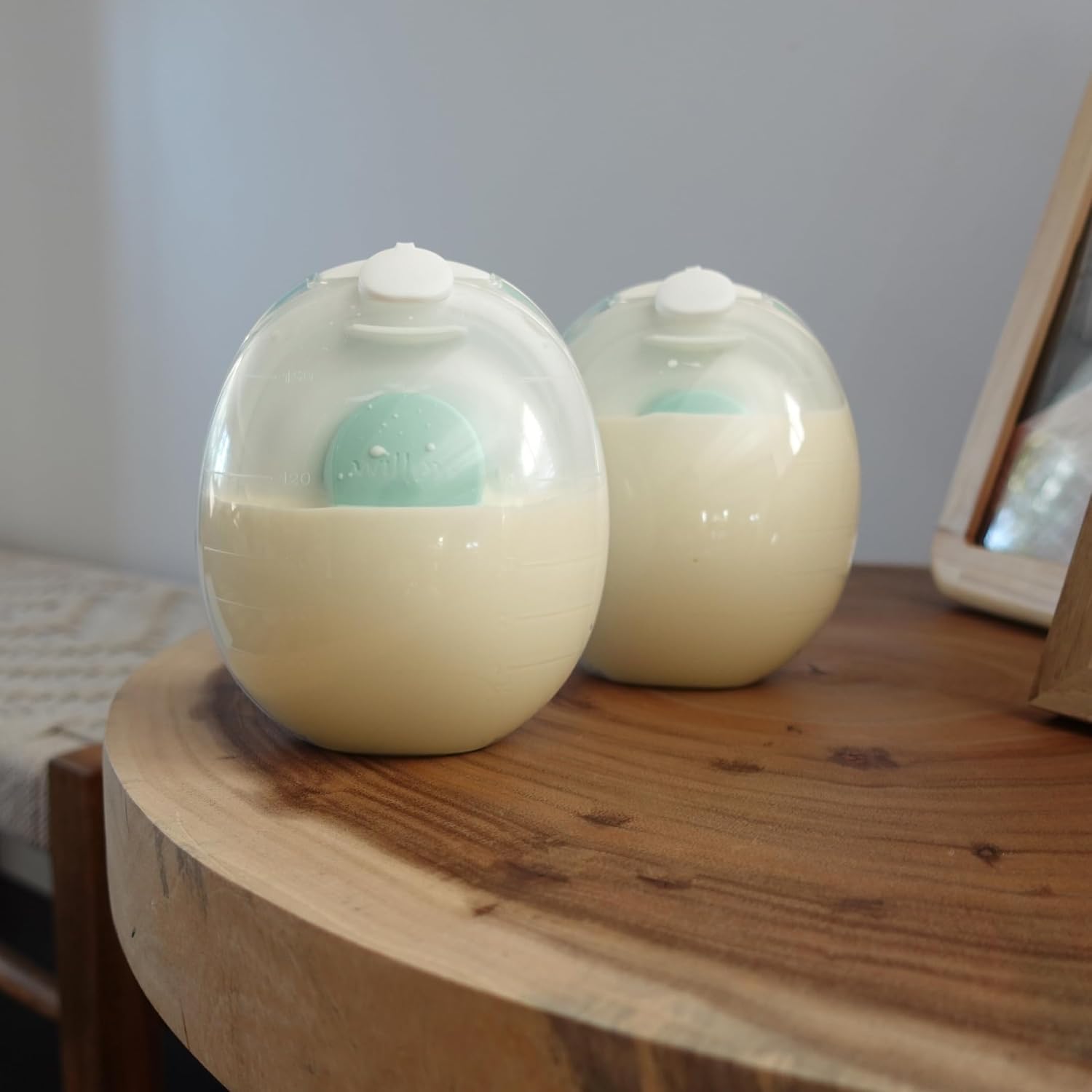 Willow Go 5oz Reusable Milk Containers with Splash Guard - for use with Willow Go Hands Free Breast Pump
