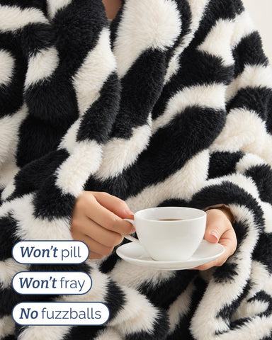 Faux Fur Throw Blanket - Kids Size Bubble Blanket - 43" x 55", Zebra