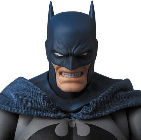 DC Comics: Batman Hush Mafex Action Figure