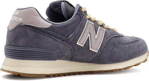 New Balance Women's 574 V2 Evergreen Sneaker
