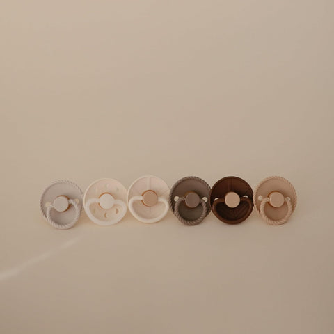 FRIGG Natural Rubber Baby Pacifier 6-Pack Earthy Wonder | Made in Denmark | BPA-Free (0-6 Months)