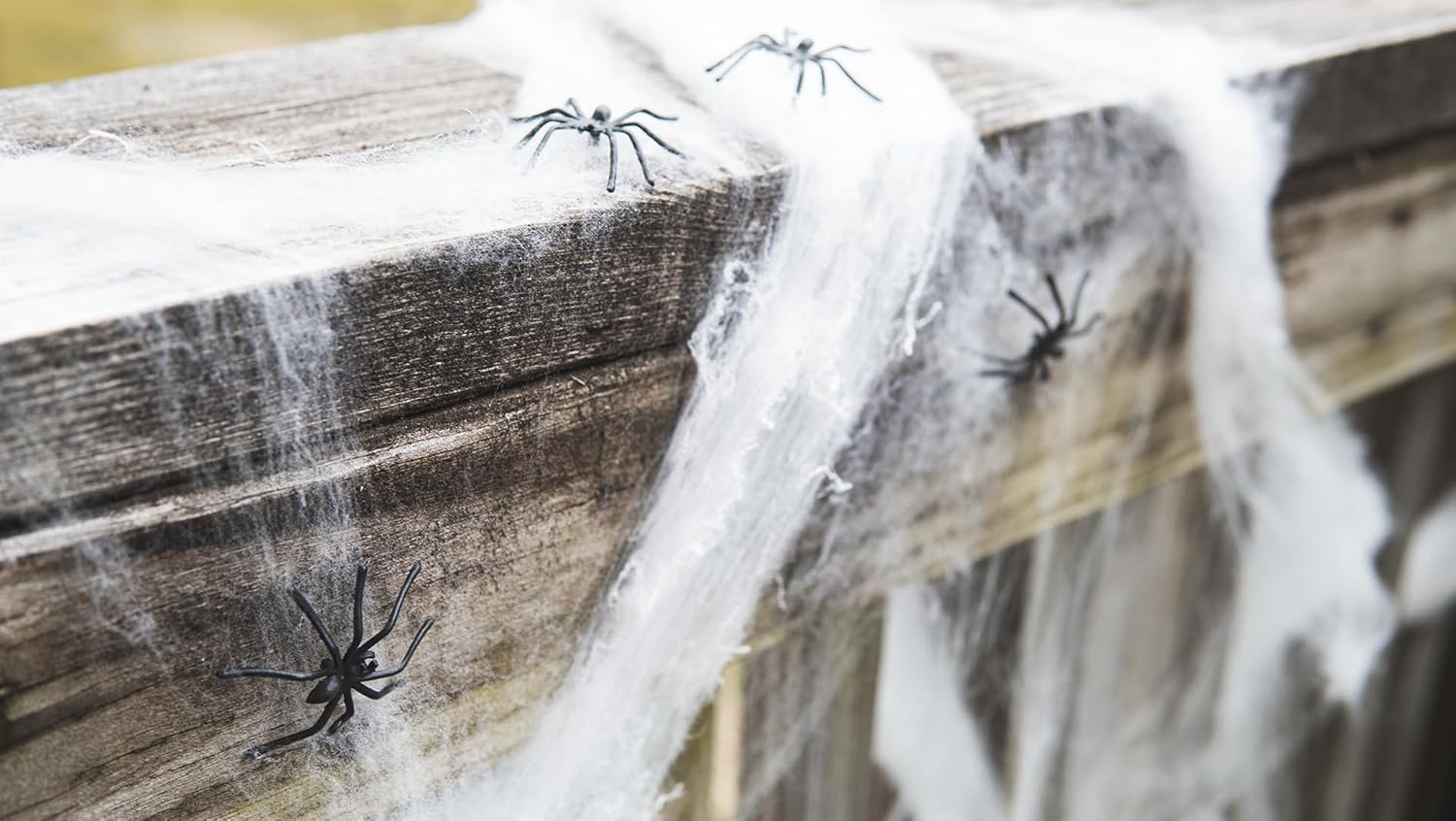 Happy Hippo Halloween Spider Web Decoration, 200 Square Feet & Plastic Spiders, Halloween Party Supplies, Spider Webs (Small, 200 Sq Feet) (8 Fake Spiders Included)