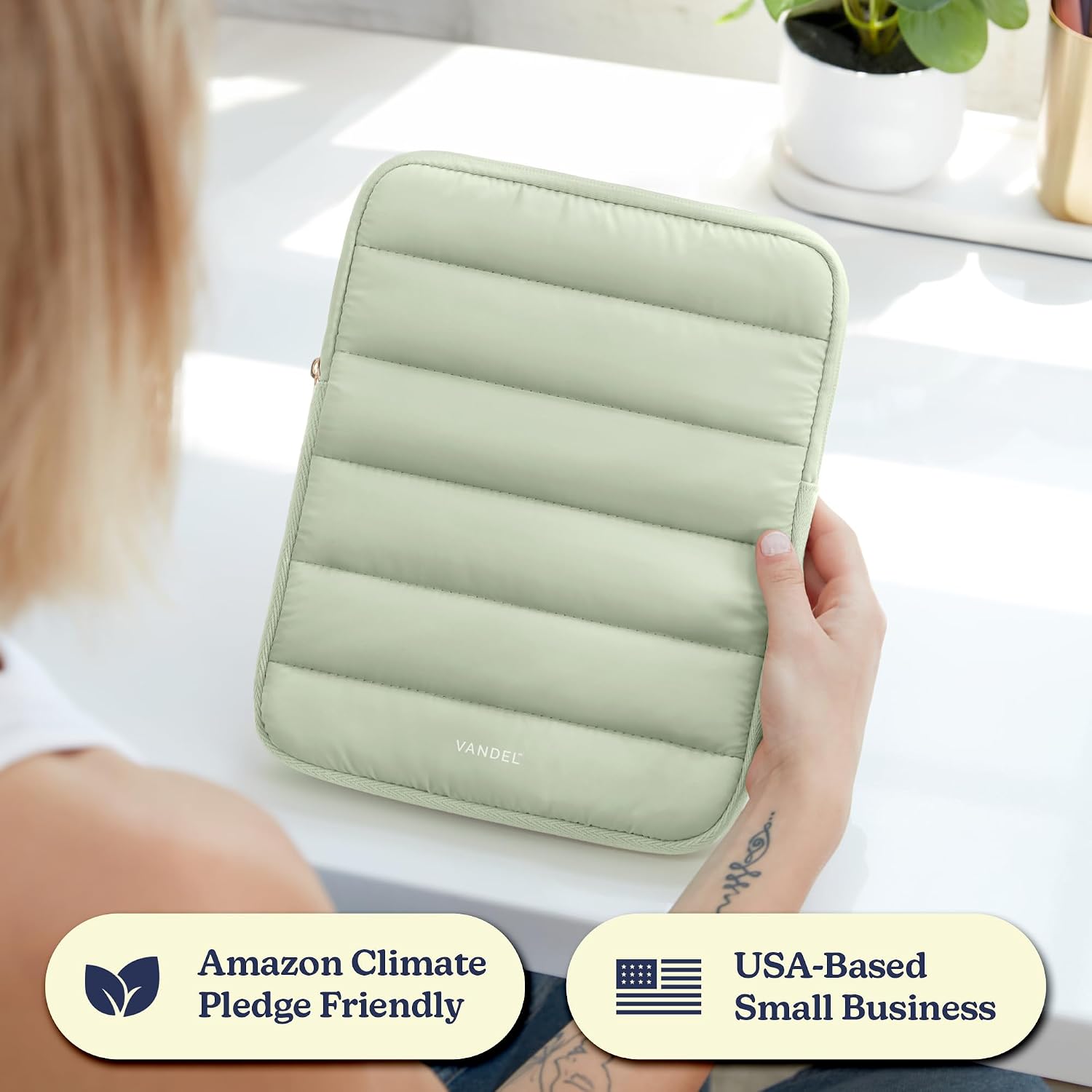 Vandel Original Puffy iPad Sleeve 9-11 Inch Tablet Sleeve, Cute i Pad Case