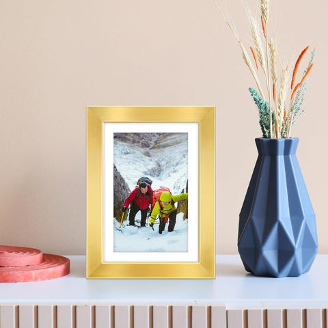 LaVie Home 5x7 Picture Frame Gold, 5 x 7 Frame with High Definition Plexiglass, Horizontal or Vertical Wall Wood Gallery Picture Frames Suitable for Small Picture, 1pc