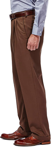 Haggar Men’s Hidden Expandable Waistband Classic Fit Pleated Front Gabardine Dress Pant