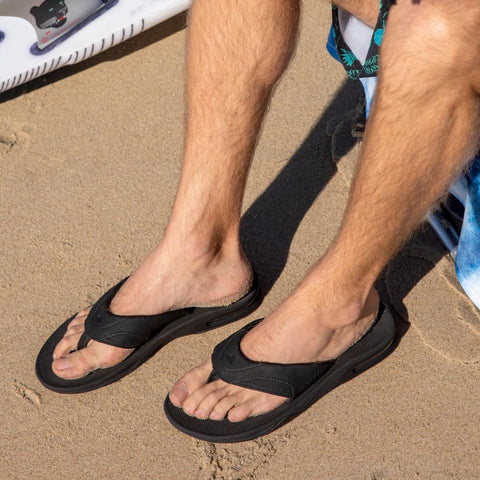 REEF Men's Fanning Bottle Opener Flip Flops
