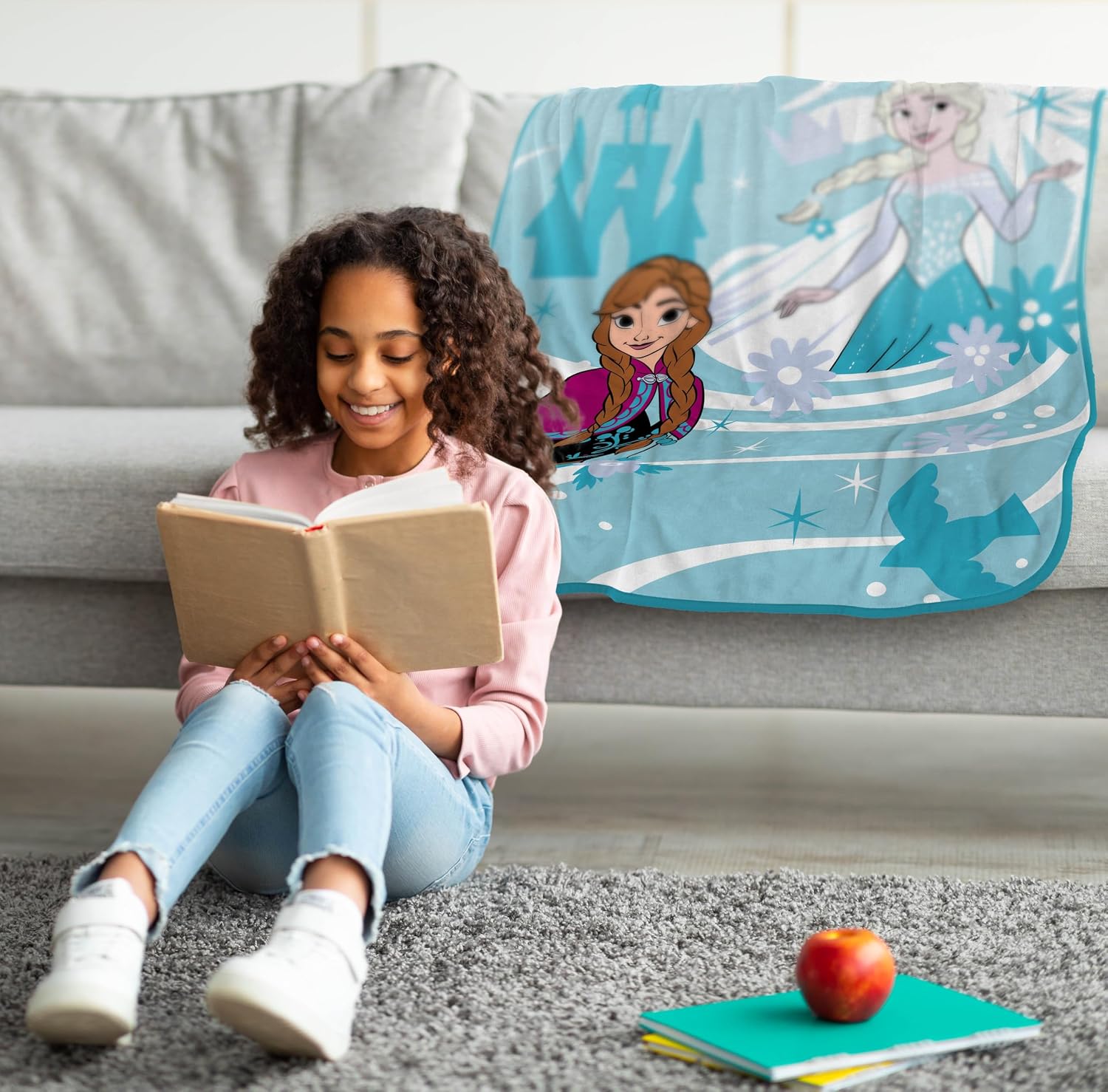 Jay Franco Disney Frozen Elsa & Anna Super Soft Fleece Blanket for Kids