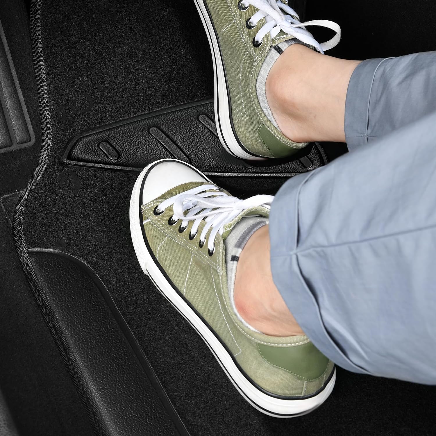CAR PASS Waterproof Universal Faux Leather 3Row Car Floor Mats, Black Car Mats Fit for SUV,Vans,sedans, Trucks,Set of Vehicles Car Carpet with Driver Heel Pad and Anti-Slip Nibs Backing (Black 3Row)