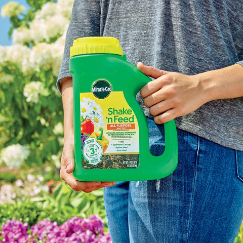 Miracle-Gro Shake 'N Feed All Purpose Plant Food, 4.5 lb.