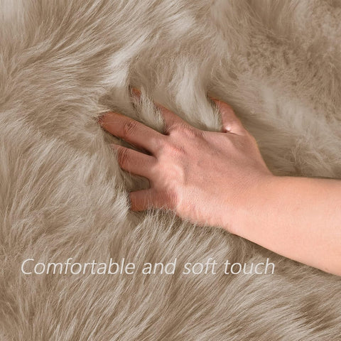 Latepis 2x3 Brown Beige Small Faux Fur Rug Fluffy Furry Rugs Throw Rug Washable Shag Plush Soft Rugs for Living Room Bedroom and Dorm