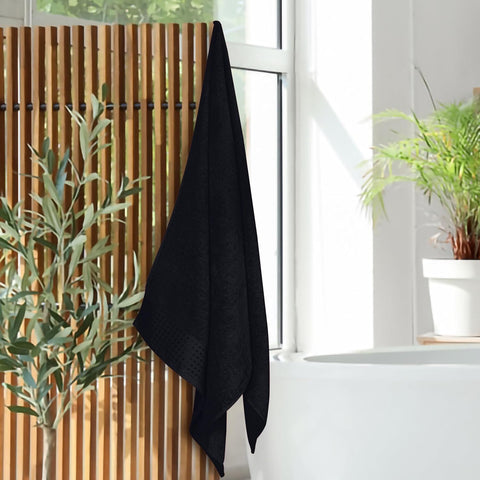 GLAMBURG Ultra Soft 4 Pack Oversized Bath Towel Set 27x54 inches, 100% Cotton Bath Towels, Highly Absorbant Compact Quickdry & Lightweight Towel, Ideal for Gym Travel Camp Pool - Black