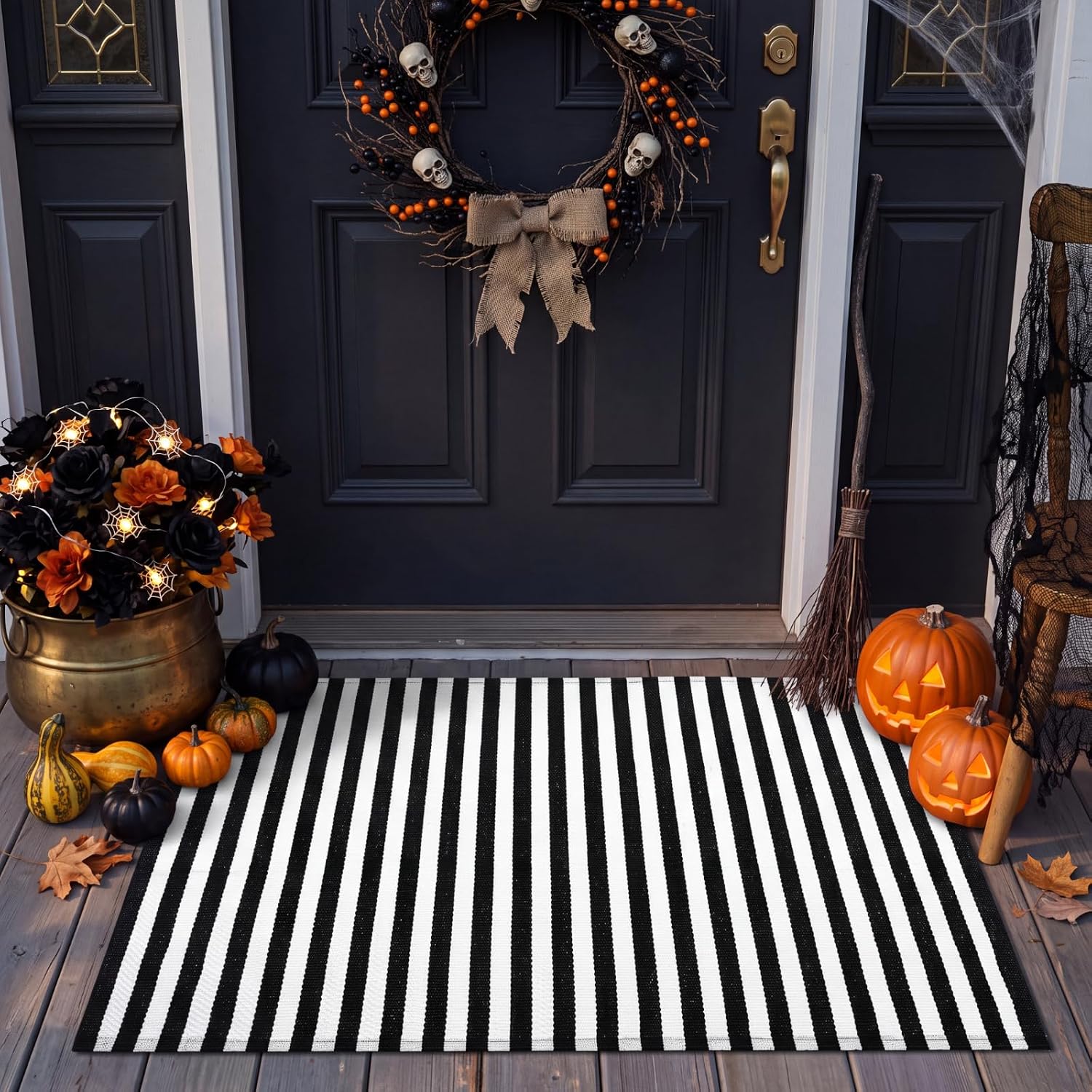 Moucuny 2' X 3' Black and White Halloween Vertical Stripe Outdoor Rug