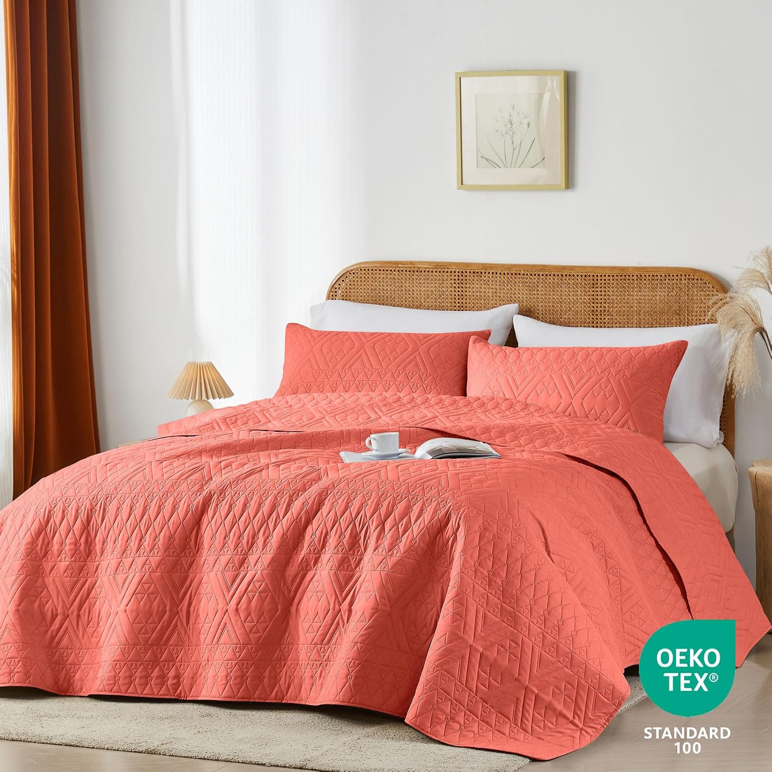 akkialla 118"x106" Coral California King Quilt Set, Oversized Floor-Length Bedspread, Boho Geometric Pattern Microfiber Coverlet, 3-Piece All Season Bedding with 2 Pillow Shams