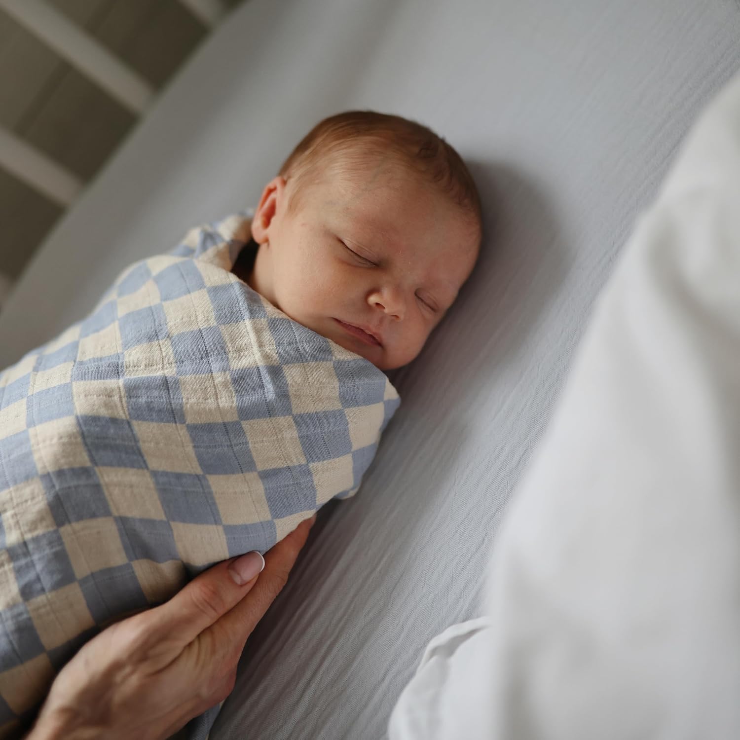 mushie Extra Soft Muslin Fitted Crib Sheet | 192 Thread Count | 28"x 52" (Baby Blue)
