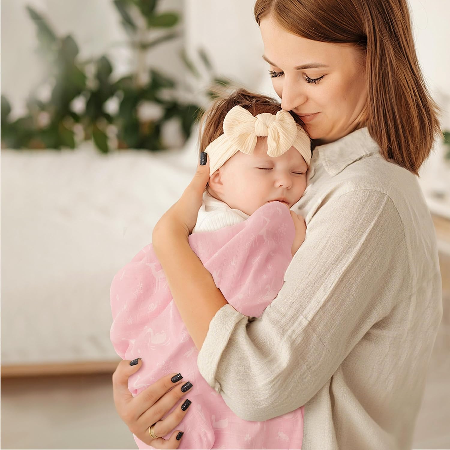 GLLQUEN BABY Receiving Blankets Girl Muslin Swaddle Blankets for Newborn