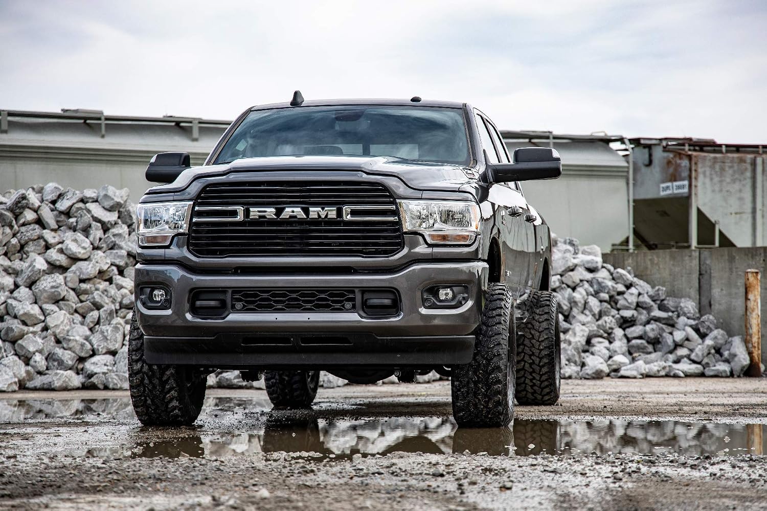 Rough Country 2.5" Suspension Leveling Kit for 2014-2024 Ram 2500/3500 4WD - 377