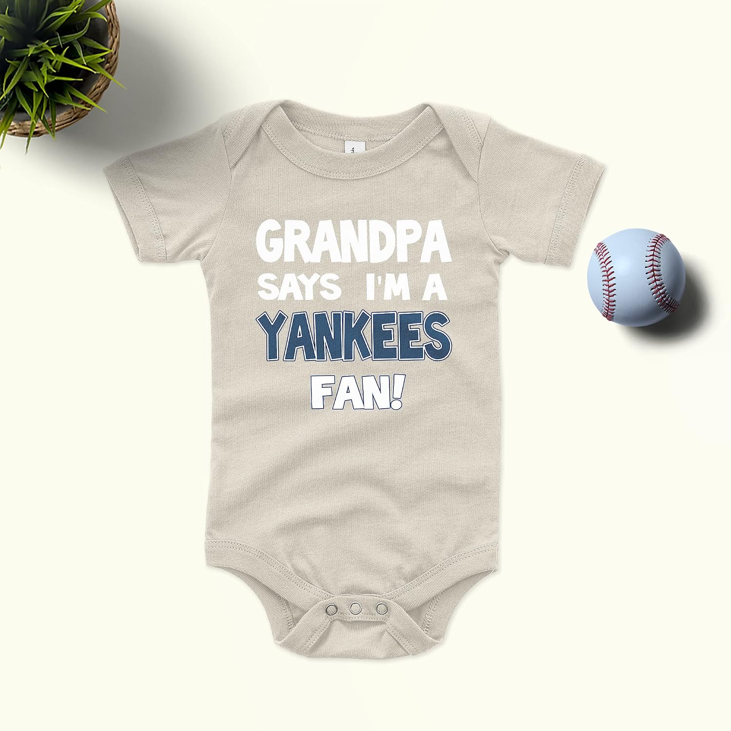 NanyCrafts Baby's Grandpa Says I'm a Yankees Fan Bodysuit, Baby Yankees Fan