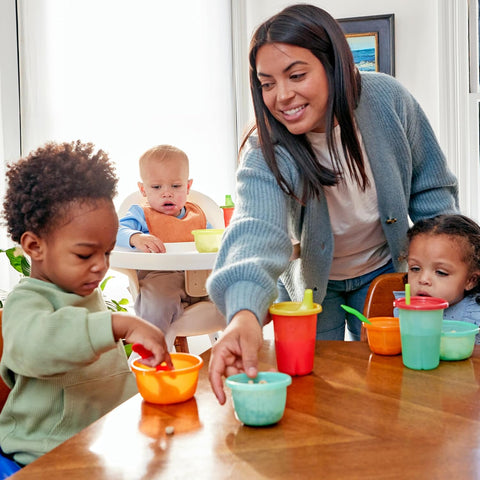 The First Years Take & Toss Spill Proof Sippy Cups - Rainbow Party Pack - Reusable Toddler Cups - Kids Cups and Snap On Lids for Ages 9 Months and Up - 20 Count