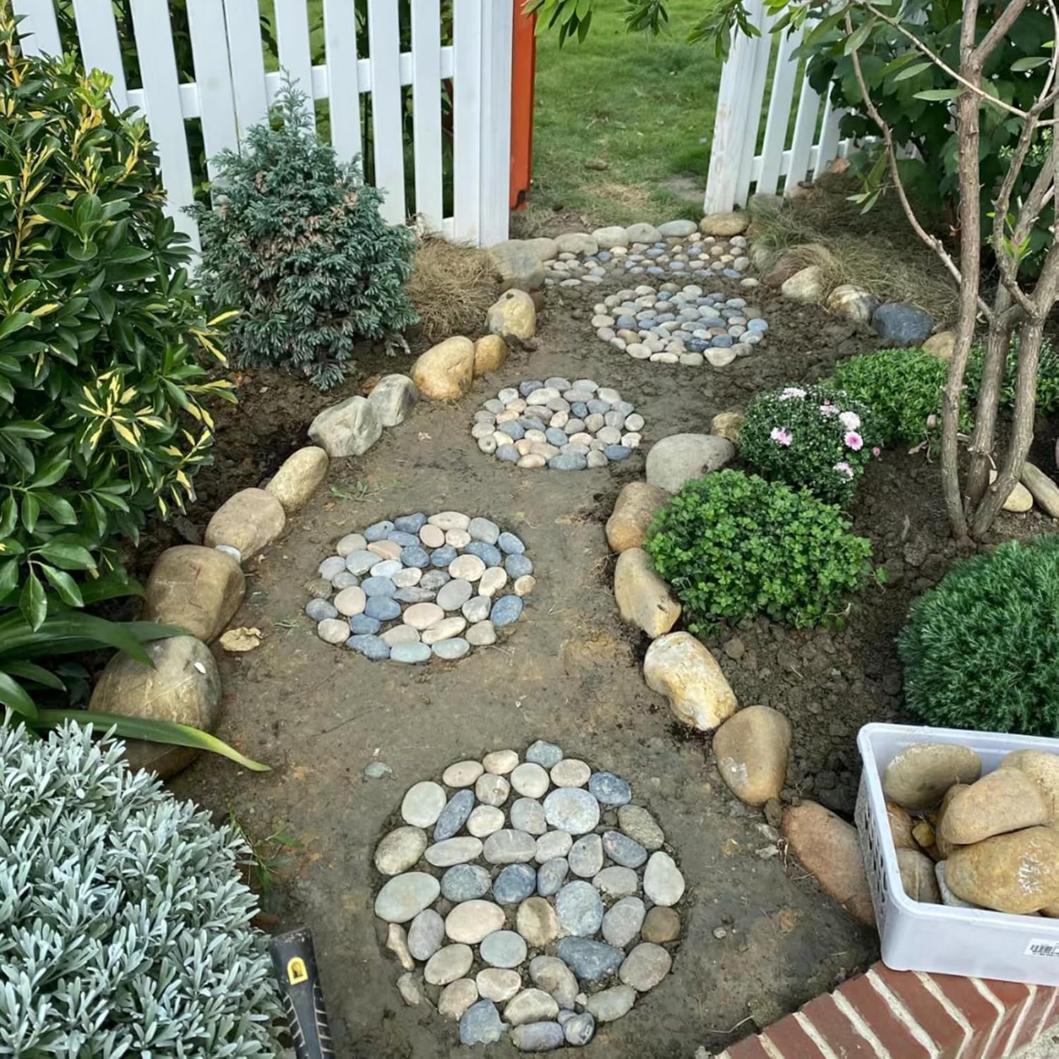 FANTIAN 10 lbs River Rocks, 2-3 Inch Natural Pebbles for Plants
