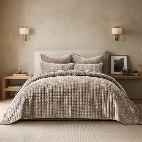 RECYCO Channel Box Stitch Velvet Quilt Set, King Size, Natural Tan