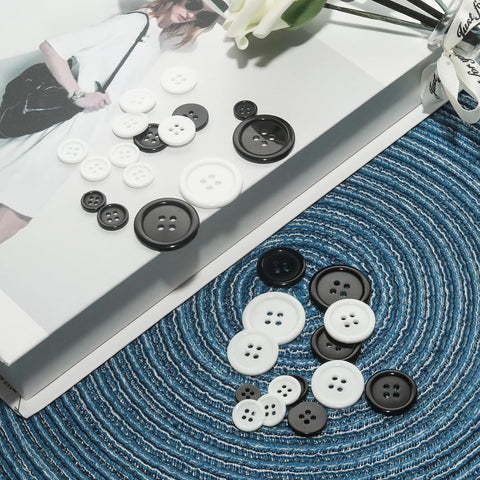 Lilaly 100 pcs Buttons for Crafts Buttons, Button DIY Buttons, Mixed Sewing Buttons, 5 Sizes of Round Mixed Buttons Suitable for for Crafts, Coats, Shirts, Pants, Shorts and More(White & Black)