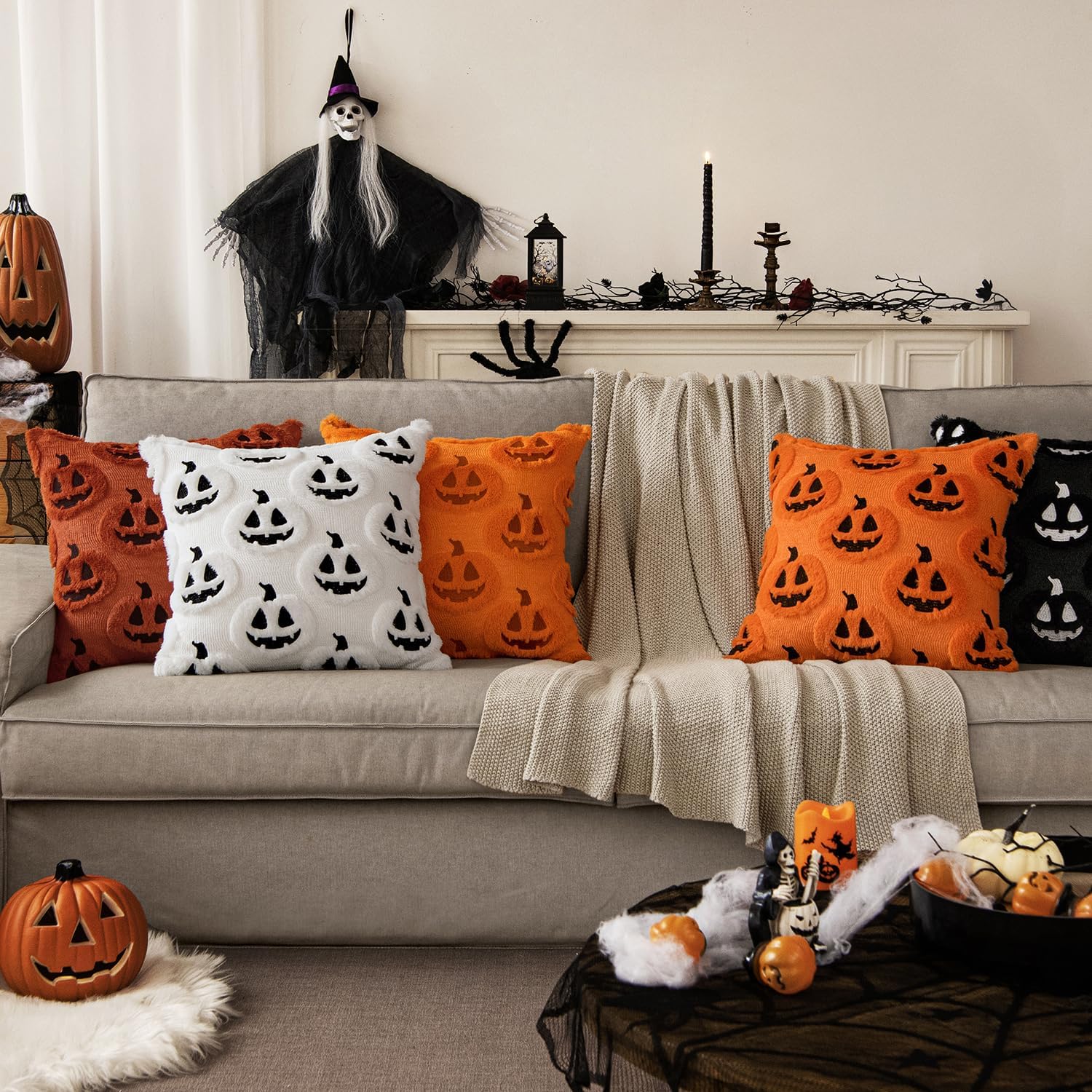 MIULEE Halloween Fall Thanksgiving Ghost Throw Pillow Covers 18x18 Black
