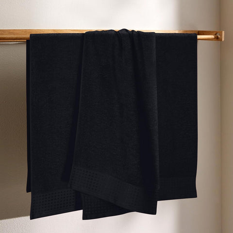 GLAMBURG Ultra Soft 4 Pack Oversized Bath Towel Set 27x54 inches, 100% Cotton Bath Towels, Highly Absorbant Compact Quickdry & Lightweight Towel, Ideal for Gym Travel Camp Pool - Black