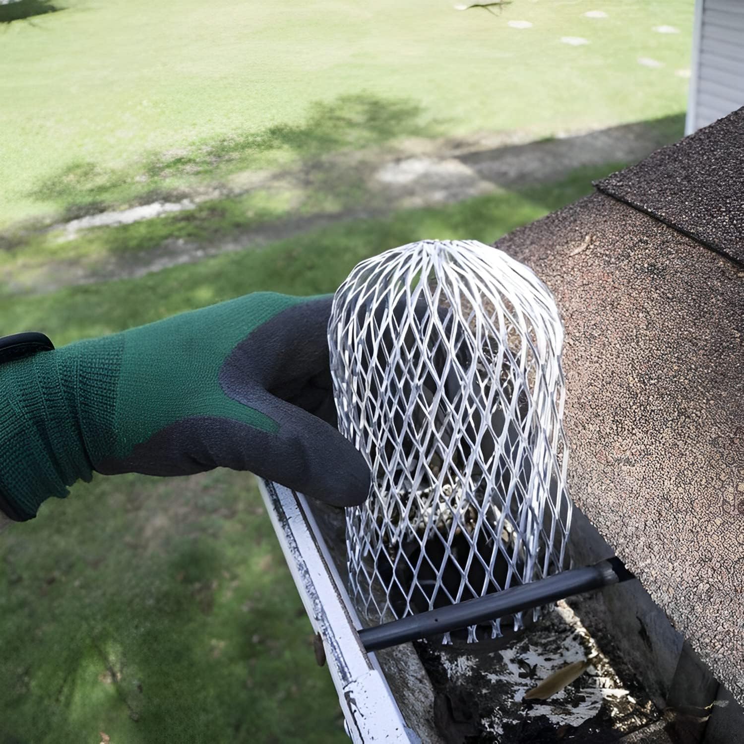 Sankoly 6 Pack Downspouts Gutter Guard Aluminum Filter Strainer Expandable Gutter Downspout Guards Effective Downspout Filter and Cover for Preventing Clogs