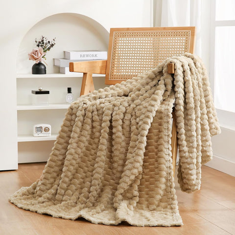 Puncuntex Beige Throw Blanket 50"×60" inches Fuzzy 3D Jacquard Decorative