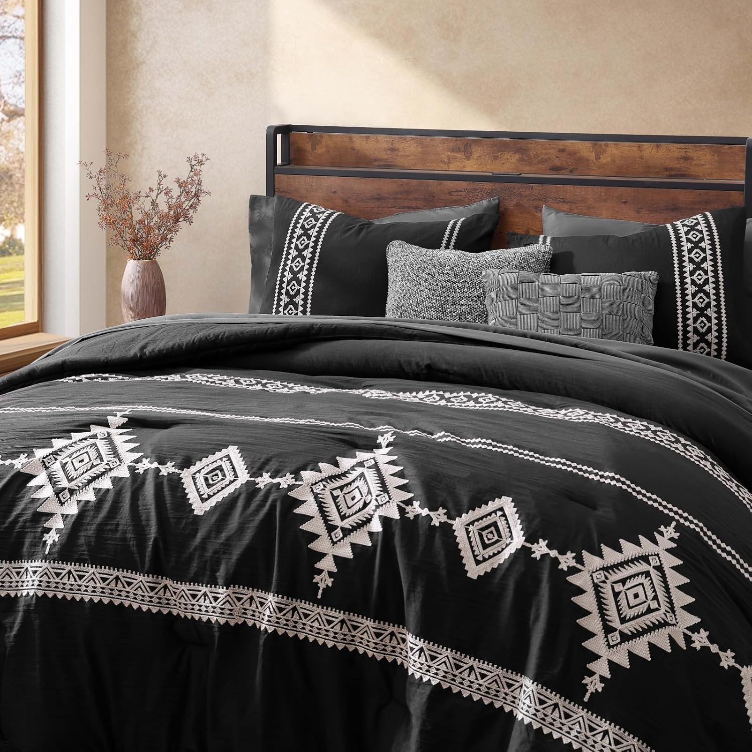 MaiRêve Embroidery Queen Comforter Set 7 Pieces Black Bed in a Bag