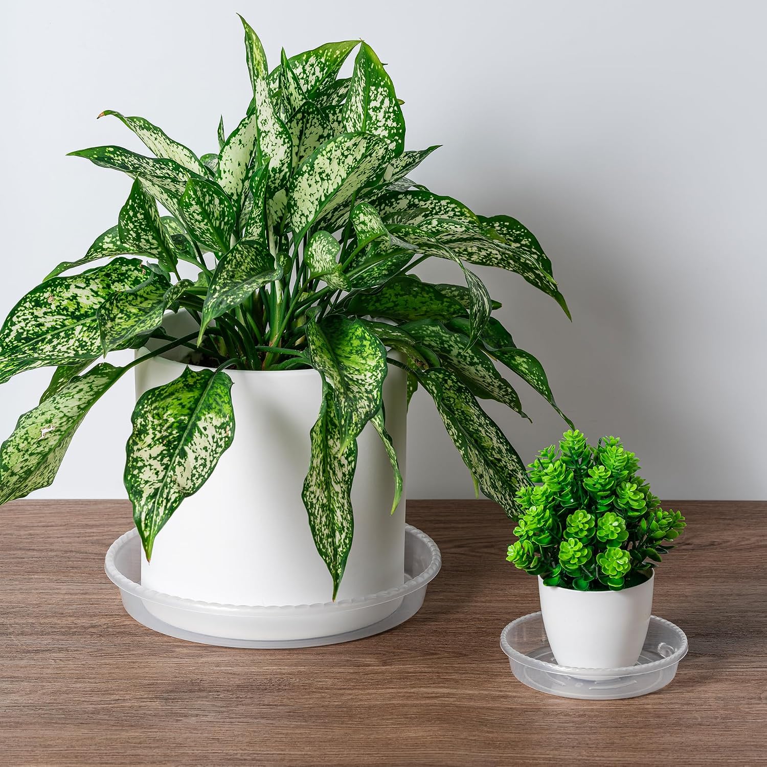 Hoewina Plant Saucer - 18 Pack (6in/8in/10in) Plastic Plant Trays for Pots