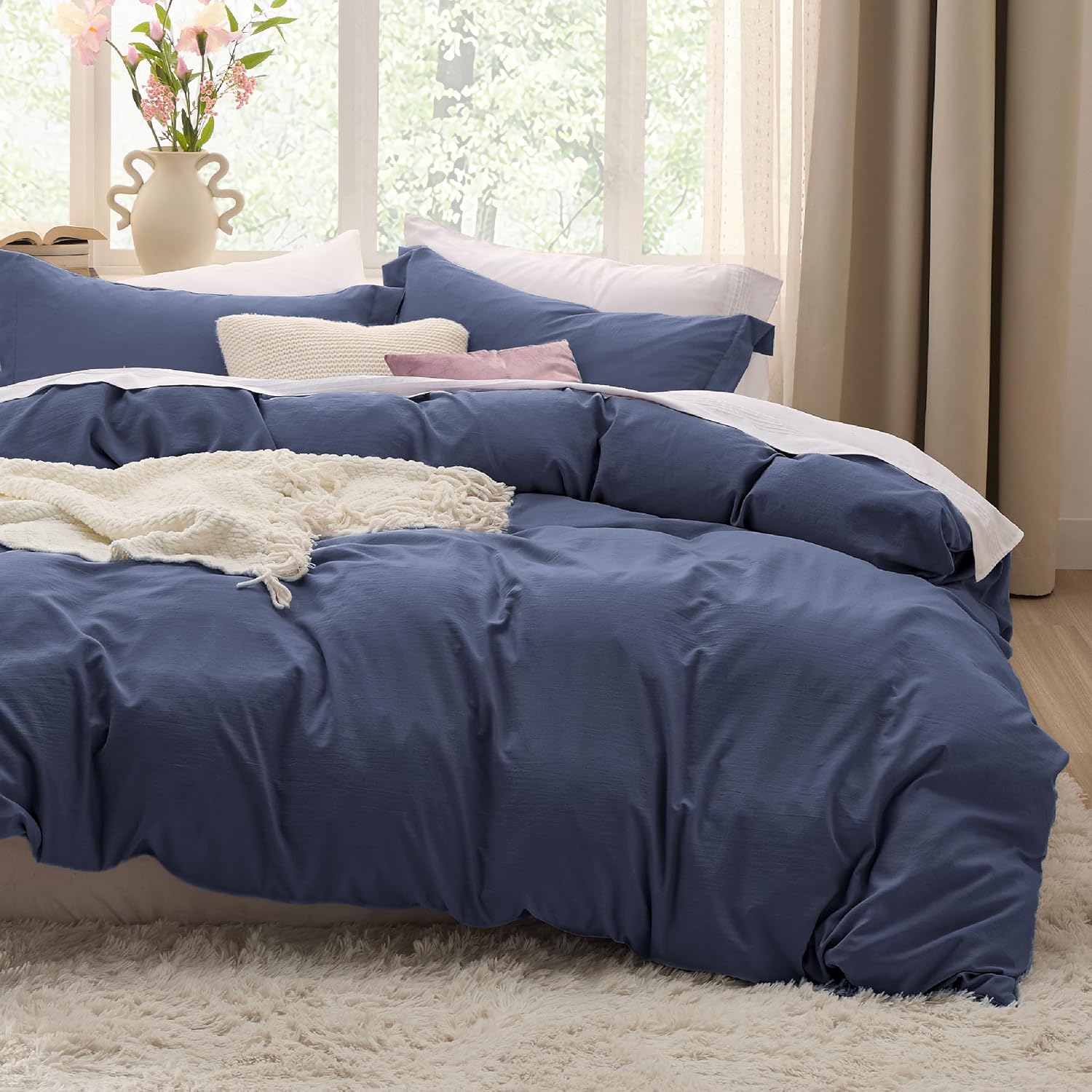 Bedsure Prewashed Duvet Cover King, Cotton-Like Soft Bedding Set, Navy