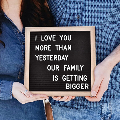 Veskaoty Felt Letter Board with 294 Letters, 10 x 10 Inch, Black & Wood