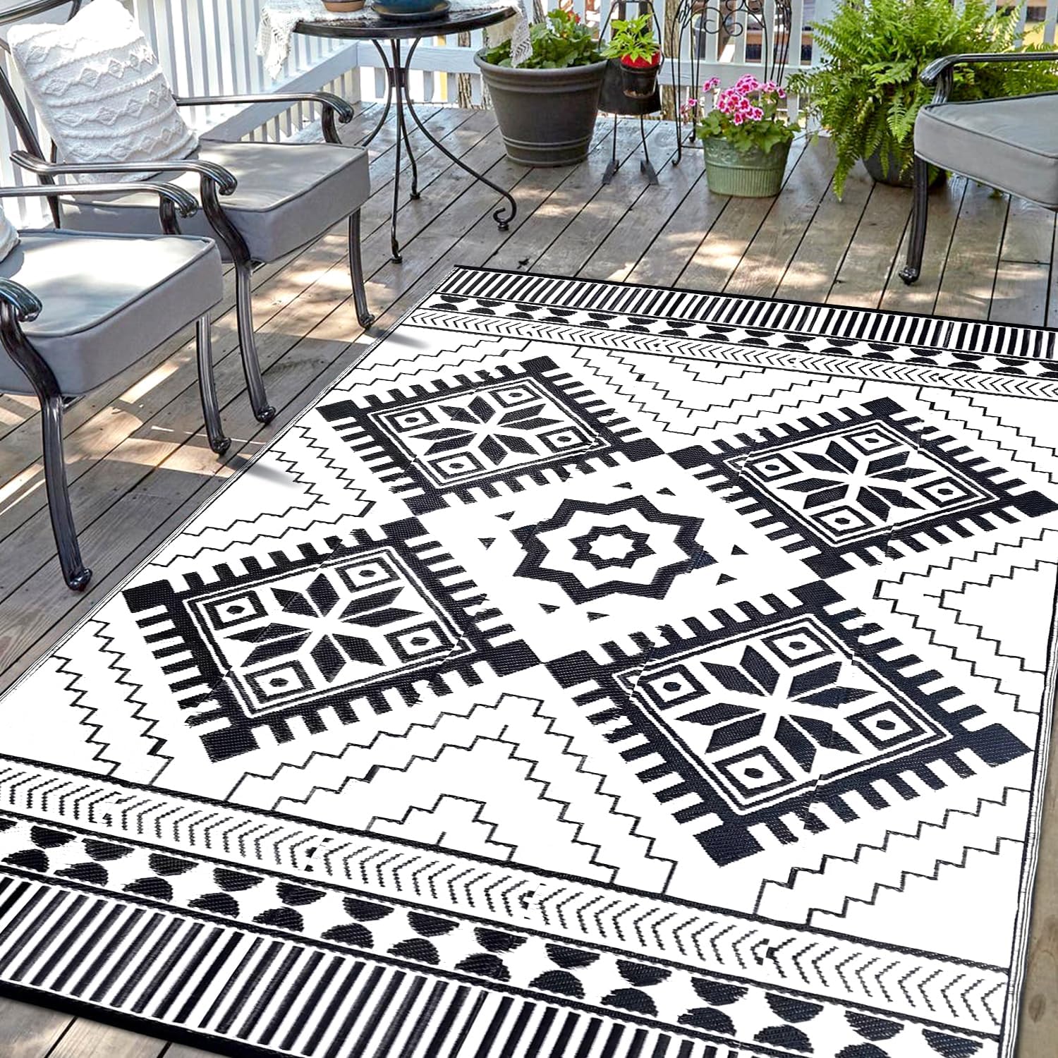 Waterproof Outdoor Rug 9x12ft, Boho Reversible Plastic Straw Mat for Patio RV Deck Porch Backyard Balcony Camping Picnic Beach Indoor Outdoor Carpet, Black&White