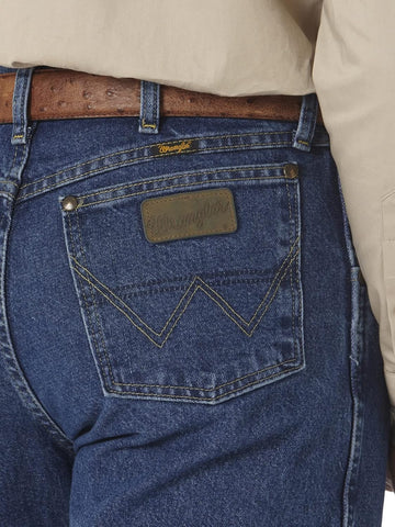 Wrangler Men's George Strait Cowboy Cut Relaxed Fit Jean