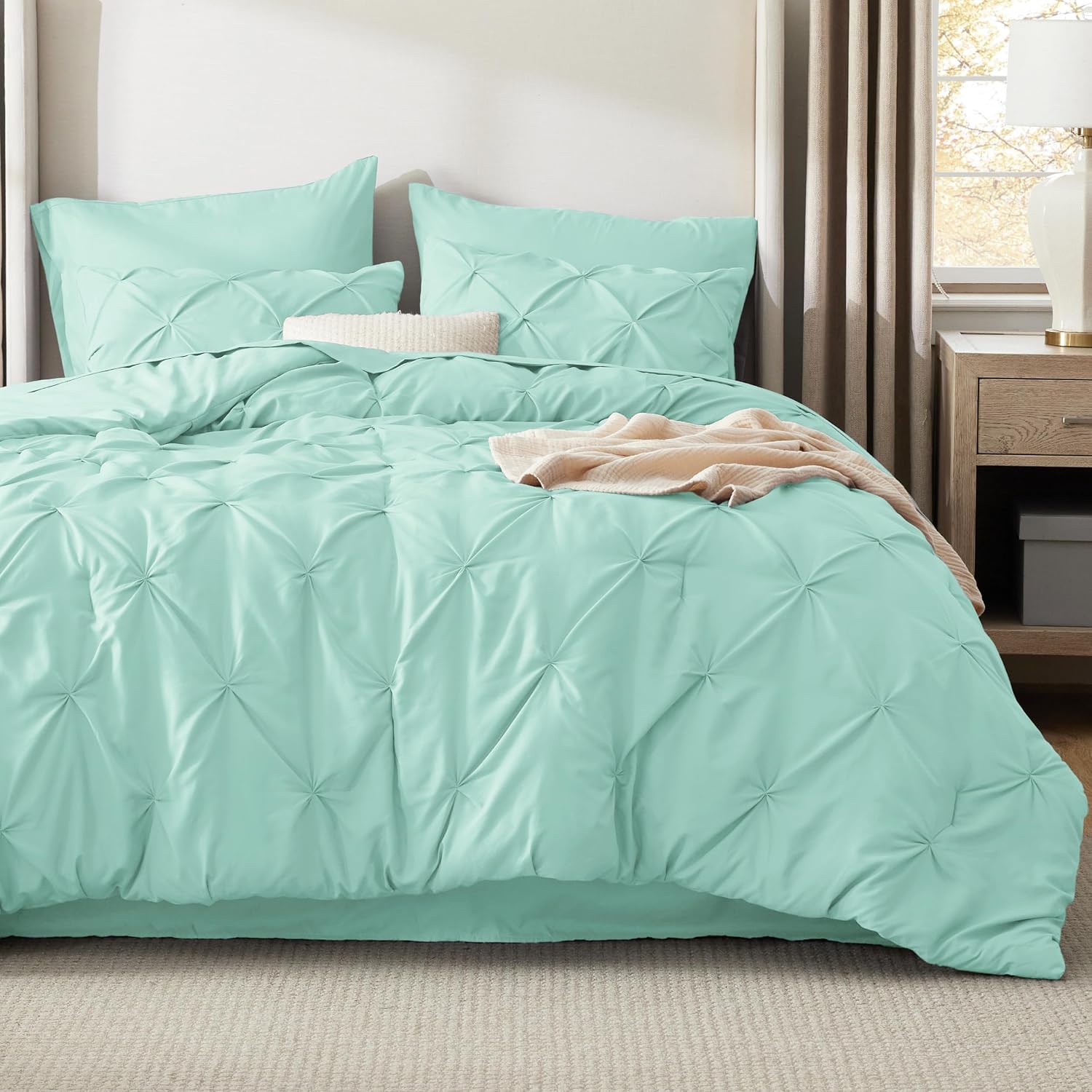 Bedsure 7-Piece California King Comforter Set & Sheets, Mint Green Bedding