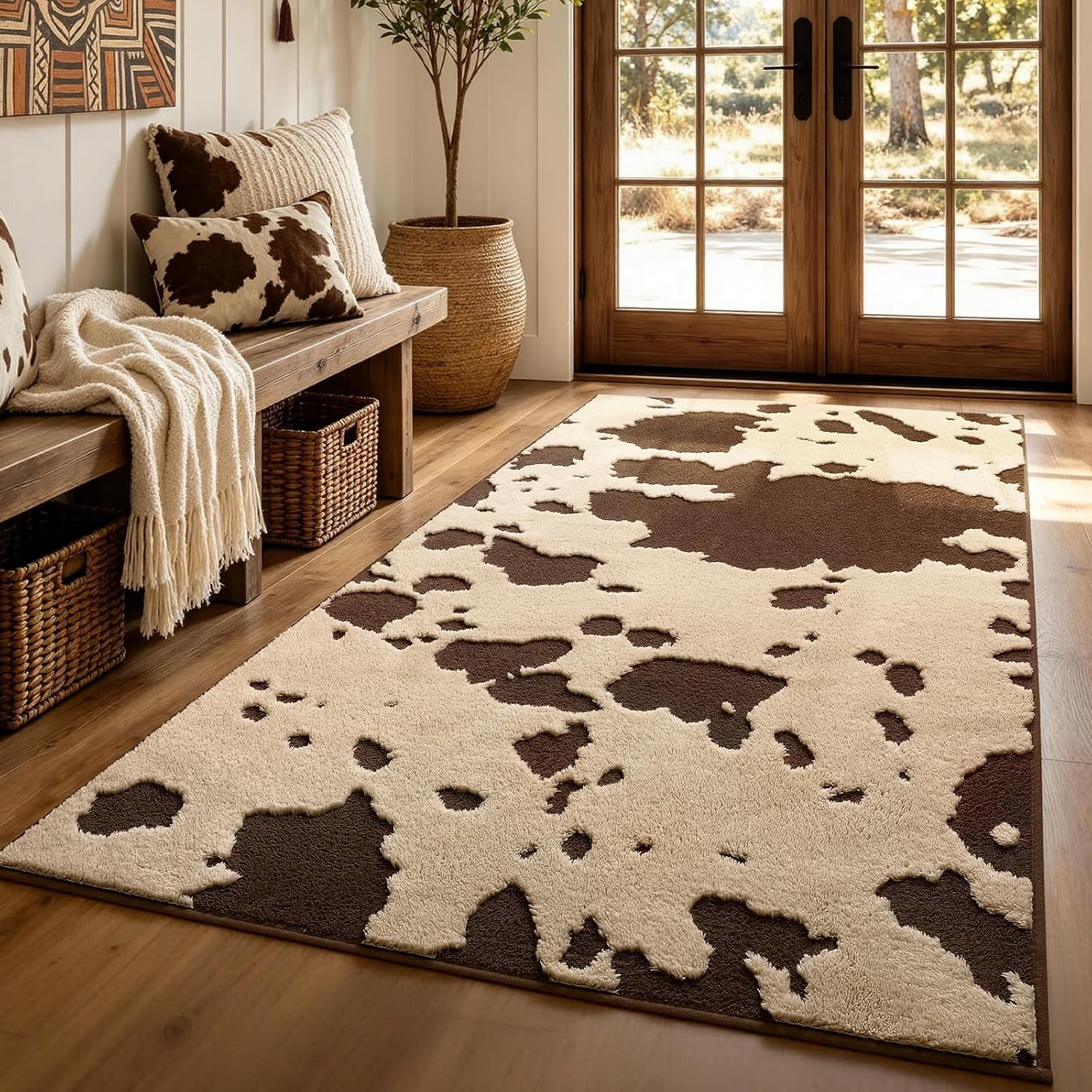 YIHOUSE Cowhide Entryway Rugs 3x5 Ft, Washable Plush Soft Brown and Cream Cow Rug, Non-Slip High-Low Pile Animal Small Area Carpet for Bedside, Living Room, Door Entrance, Home Decor