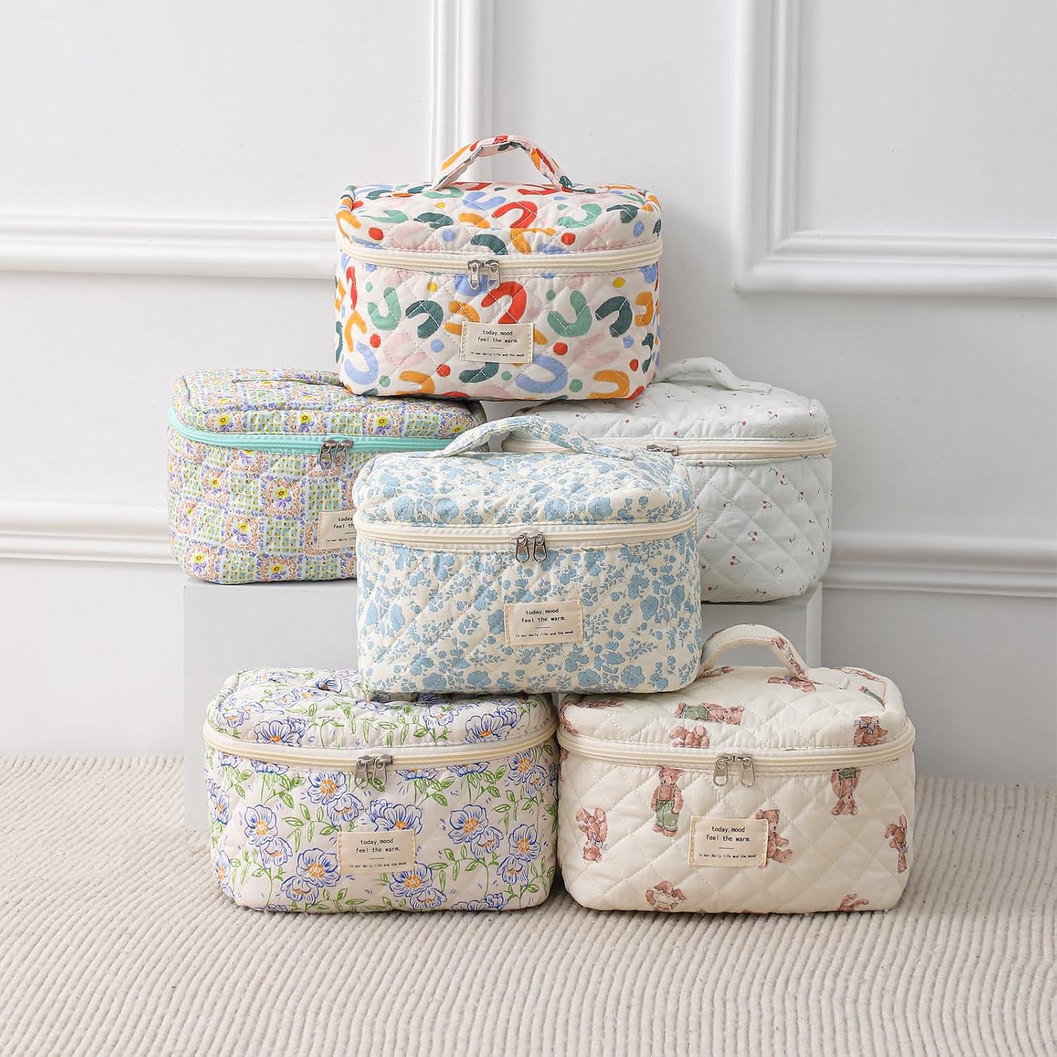 uekeboag Large Travel Quilted Makeup Bag for Women
