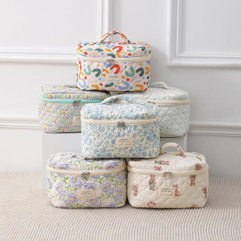uekeboag Large Travel Quilted Makeup Bag for Women