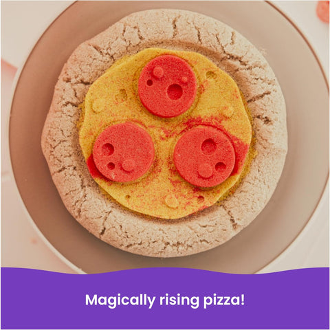 Kinetic Sand SquishPizza Playset, Moldable Play Sand Sensory Toys, Ages 5+